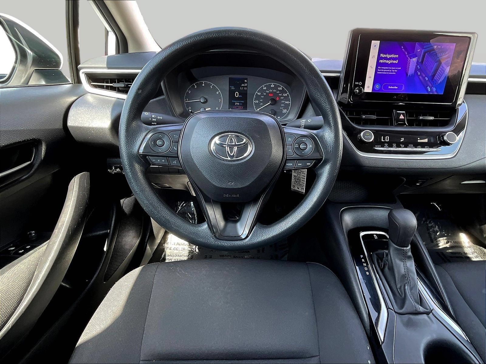 Used 2024 Toyota Corolla LE FWD image 11