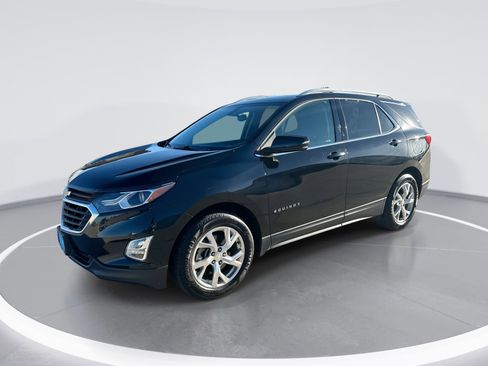 Used 2019 Chevrolet Equinox LT image 1