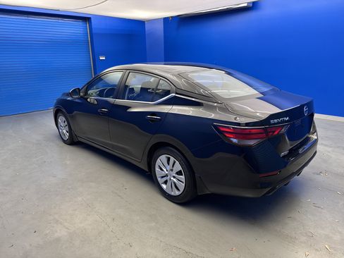 Used 2022 Nissan Sentra S image 5