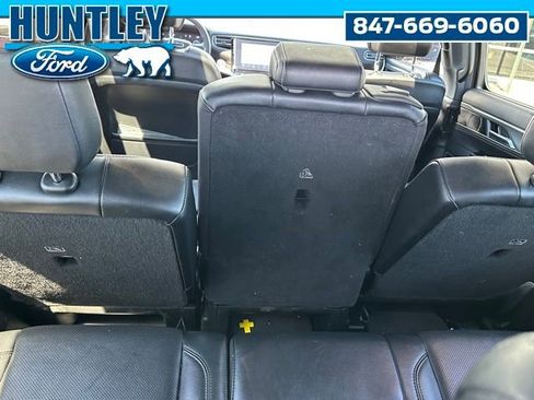 Used 2023 Jeep Wagoneer Series II w/ Convenience Group I image 11