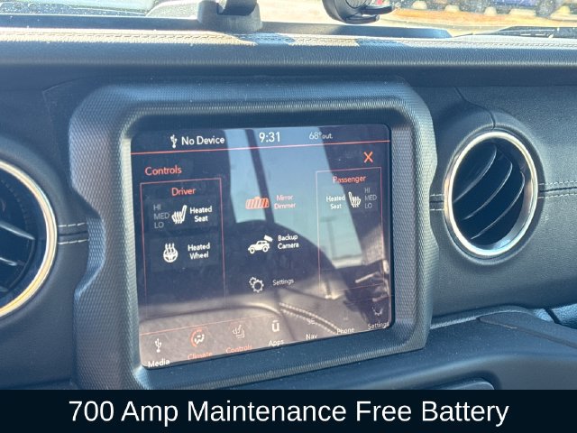 Used 2022 Jeep Wrangler Unlimited Sahara w/ Cold Weather Group AWD/4WD image 28