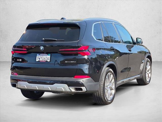 Used 2026 BMW X5 xDrive50e AWD/4WD image 5