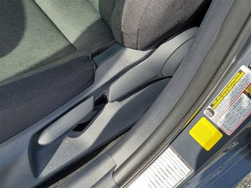 Used 2025 Toyota Camry LE image 18