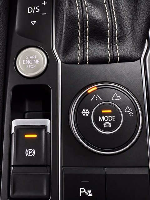 Used 2021 Volkswagen Atlas Cross Sport SEL AWD/4WD image 24