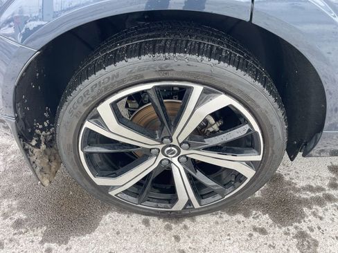 Certified 2024 Volvo XC60 B5 Ultimate image 14