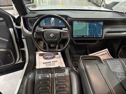 Used 2023 Rivian R1T Adventure AWD/4WD image 38