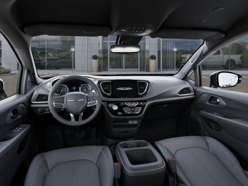 New 2025 Chrysler Pacifica Select image 14