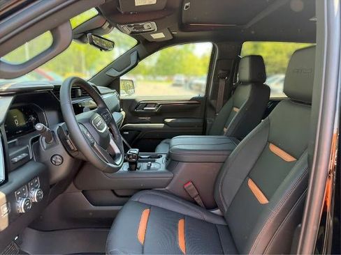 New 2026 GMC Sierra 1500 AT4 AWD/4WD image 11