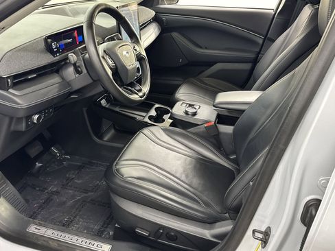 Used 2022 Ford Mustang Mach-E Premium image 2