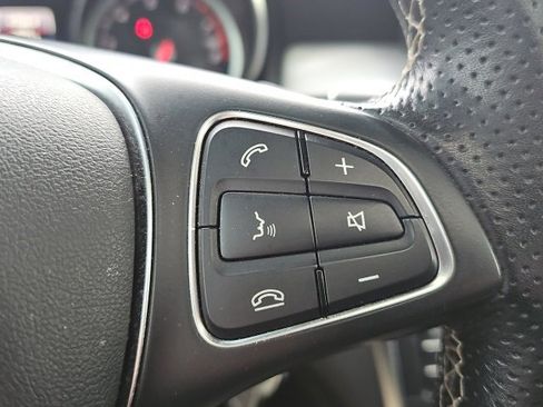 Used 2017 Mercedes-Benz CLA 250 CLA 250 image 23