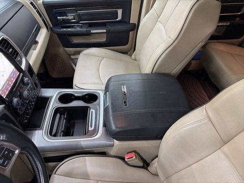 Used 2018 RAM 3500 Laramie Longhorn image 47