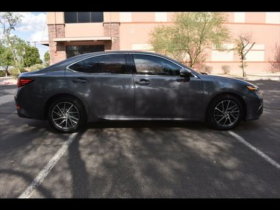 Used 2016 Lexus ES 350 w/ Navigation System Package