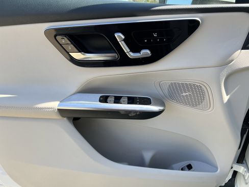 Certified 2025 Mercedes-Benz GLC 300 4MATIC image 14