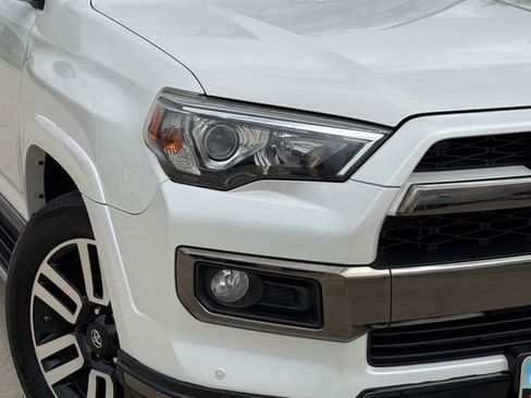 Used 2019 Toyota 4Runner Limited RWD image 3