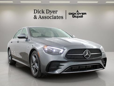 Used 2023 Mercedes-Benz E 350 4MATIC Sedan image 1