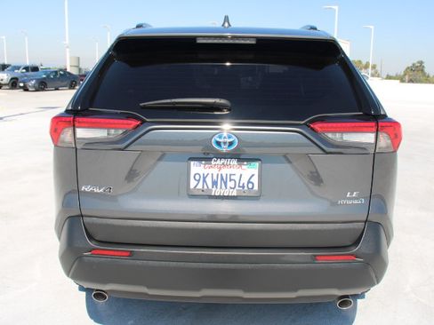 Certified 2024 Toyota RAV4 LE image 4
