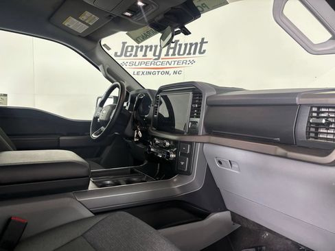 Used 2025 Ford F150 XLT w/ Equipment Group 301A Standard AWD/4WD image 31