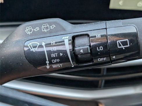 Used 2025 Kia Sorento S w/ Panoramic Sunroof Package FWD image 61