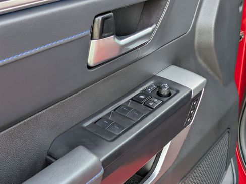 Used 2024 Toyota Tundra Platinum image 12