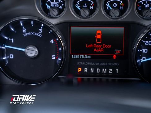 Used 2012 Ford F350 Lariat w/ Lariat Interior Pkg image 40