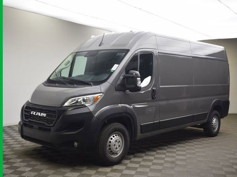 New 2026 RAM ProMaster 3500 w/ Premium Convenience Group image 14