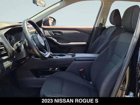 Used 2023 Nissan Rogue S FWD image 14