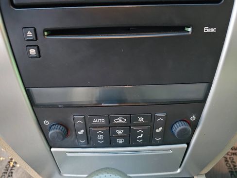 Used 2005 Cadillac STS w/ Preferred Equipment Group image 25