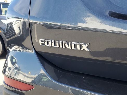 Used 2022 Chevrolet Equinox Premier image 8