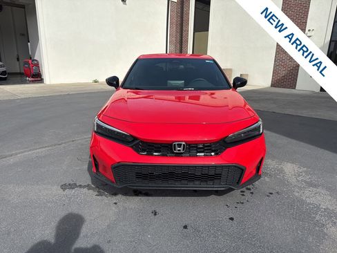 Used 2025 Honda Civic Sport image 2