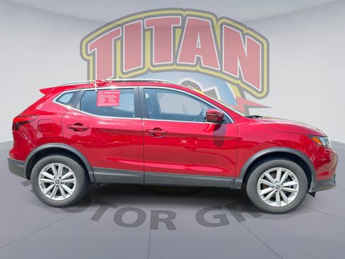 Certified 2019 Nissan Rogue Sport SV AWD/4WD image 2