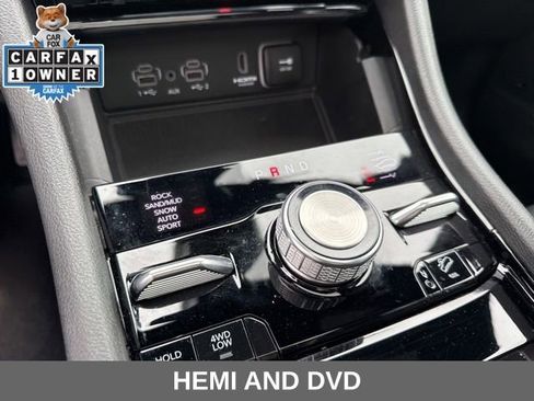 Used 2023 Jeep Grand Cherokee L Overland w/ Luxury Tech Group IV image 8