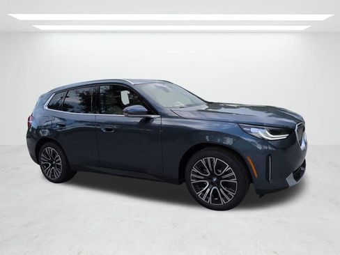 New 2026 BMW X3 xDrive30i w/ Premium Package AWD/4WD image 2