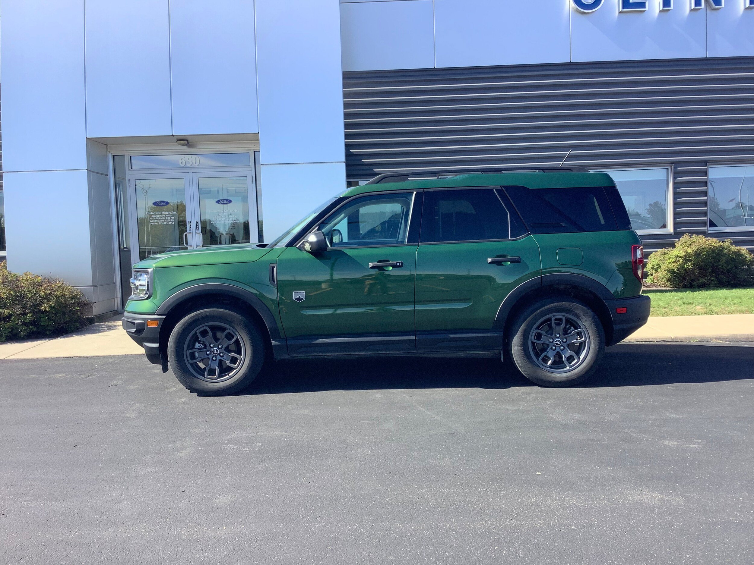 Used 2024 Ford Bronco Sport Big Bend w/ Convenience Package AWD/4WD image 2