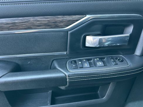 Used 2021 RAM 2500 Laramie AWD/4WD image 10