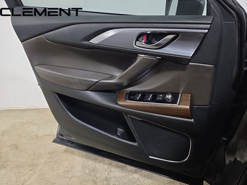 Used 2021 MAZDA CX-9 Signature image 28