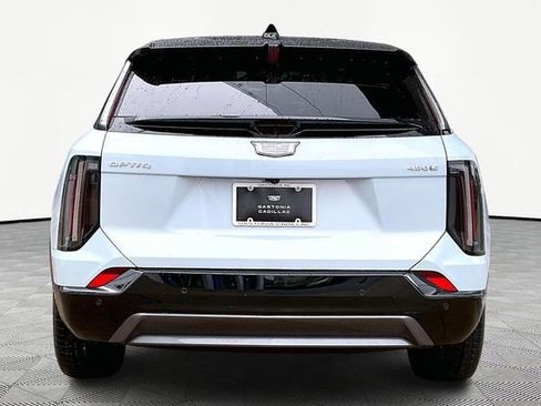 New 2026 Cadillac Optiq Sport 1 image 5