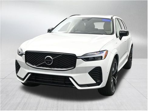 New 2026 Volvo XC60 T8 Ultra AWD/4WD image 8