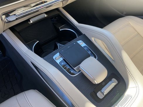 Used 2020 Mercedes-Benz GLS 580 4MATIC image 85