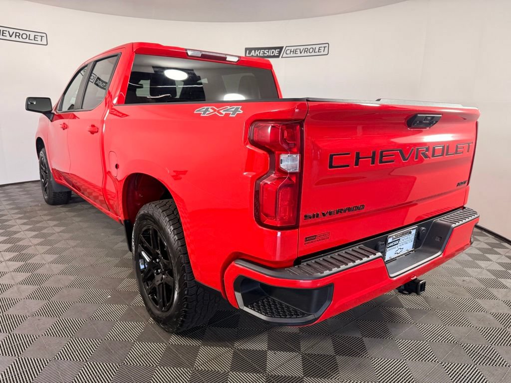 Used 2023 Chevrolet Silverado 1500 RST w/ LPO, Dark Essentials Package AWD/4WD image 4