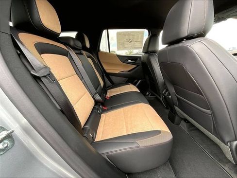New 2027 Chevrolet Equinox ACTIV FWD image 27