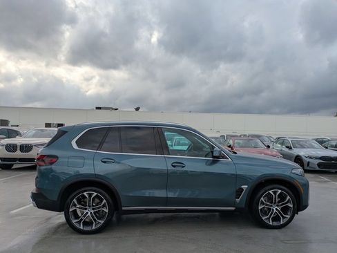 Certified 2026 BMW X5 sDrive40i image 4