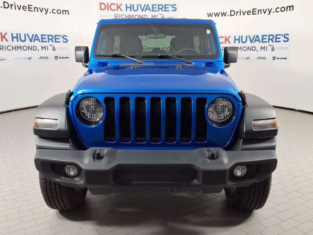 Used 2023 Jeep Wrangler Unlimited Sport AWD/4WD image 2