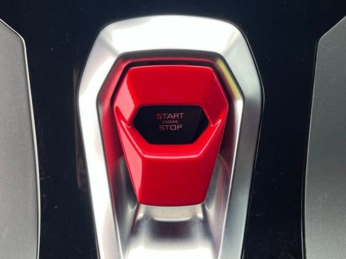 Used 2018 Lamborghini Huracan LP 580-2 image 17