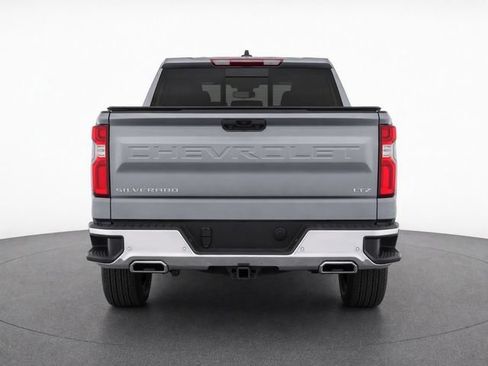 Used 2023 Chevrolet Silverado 1500 LTZ w/ LTZ Premium Package AWD/4WD image 5