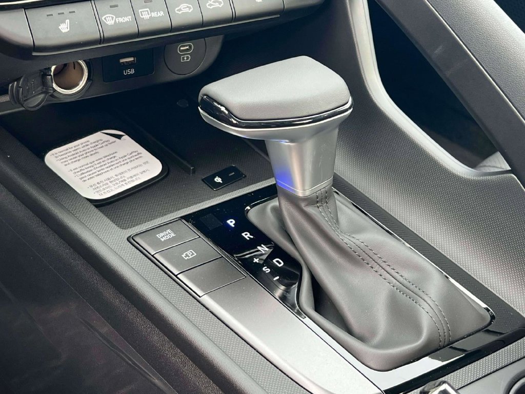 New 2026 Hyundai Elantra SEL Sport FWD image 25