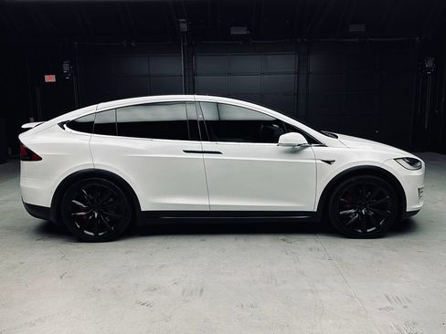 Used 2020 Tesla Model X Performance AWD/4WD image 7