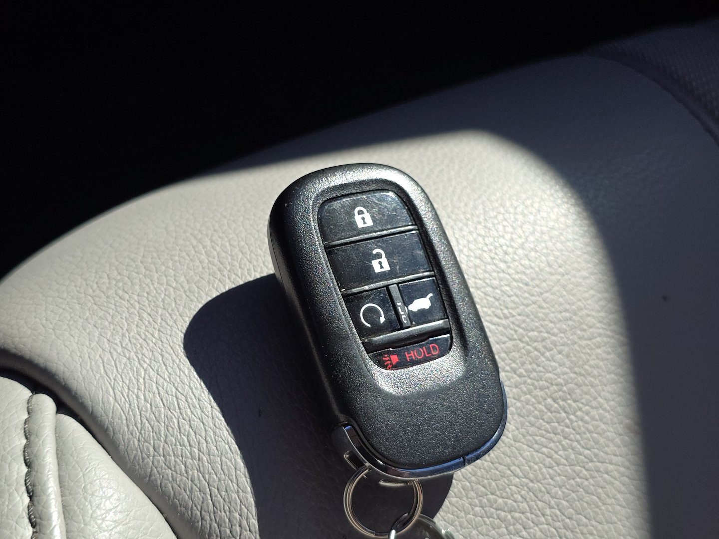 Used 2025 Honda Pilot EX-L image 33