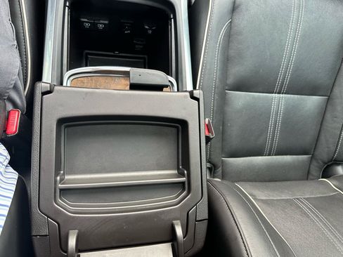 Used 2017 Acura MDX SH-AWD w/ Advance Package image 19