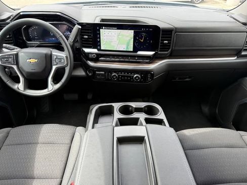 Used 2026 Chevrolet Silverado 1500 LT AWD/4WD image 22