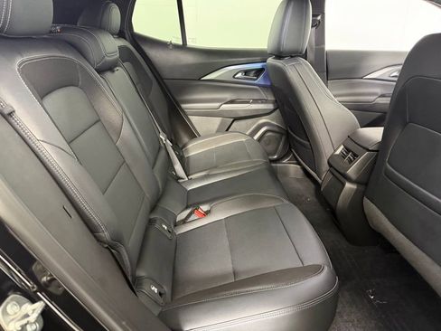 Used 2024 Chevrolet Equinox EV LT image 31